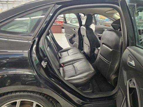 Used 2013 Ford Focus SE FWD image 33