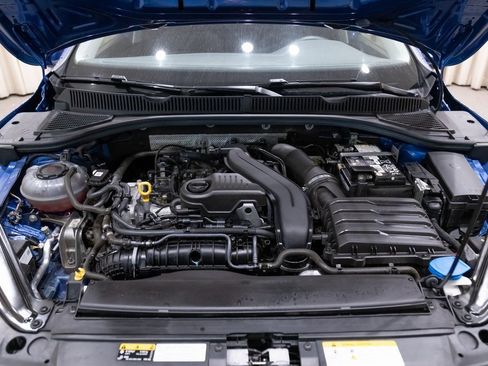 Used 2024 Volkswagen Jetta SE w/ Panoramic Sunroof Package image 25