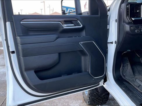 Used 2024 Chevrolet Silverado 2500 LT w/ All Star Edition image 22