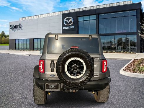 Used 2024 Ford Bronco Badlands w/ Sasquatch Package image 4