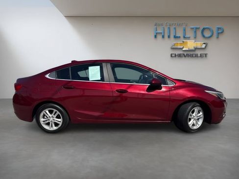 Used 2016 Chevrolet Cruze LT w/ Convenience Package FWD image 3