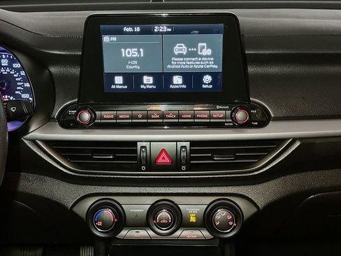 Used 2021 Kia Forte LXS FWD image 12