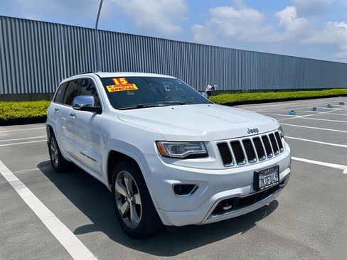 Used 2015 Jeep Grand Cherokee Overland w/ Advanced Technology Group RWD image 1