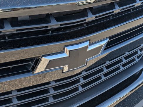 Used 2022 Chevrolet Silverado 1500 RST w/ Convenience Package II image 6