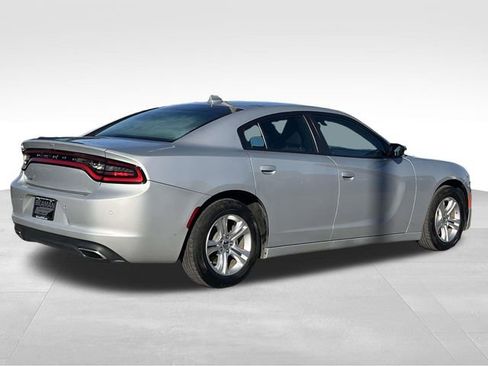 Used 2023 Dodge Charger SXT image 7
