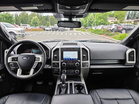 Used 2020 Ford F150 Lariat w/ Equipment Group 502A Luxury AWD/4WD image 10