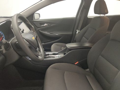 Used 2025 Chevrolet Malibu LT FWD image 17