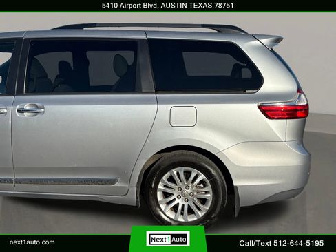 Used 2016 Toyota Sienna XLE image 13