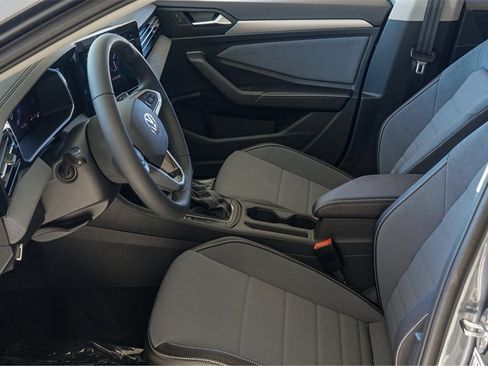 New 2026 Volkswagen Jetta SE image 10