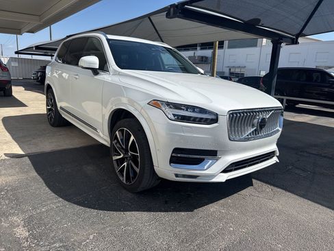 Used 2024 Volvo XC90 B5 Plus w/ Protection Package Premier image 3