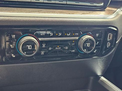 Used 2025 Chevrolet Silverado 2500 LTZ w/ Trail Boss Package image 33