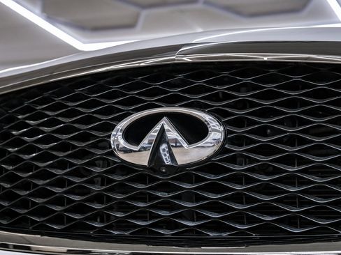 Used 2023 INFINITI QX80 Premium Select w/ Cargo Package image 59