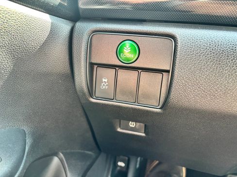 Used 2015 Honda Accord Sport image 28