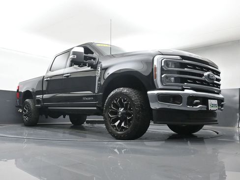 Used 2024 Ford F350 Lariat w/ Lariat Ultimate Package image 25
