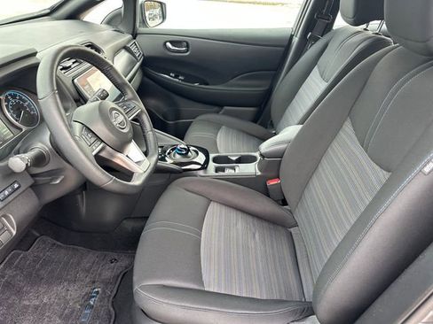Used 2024 Nissan Leaf SV Plus image 9