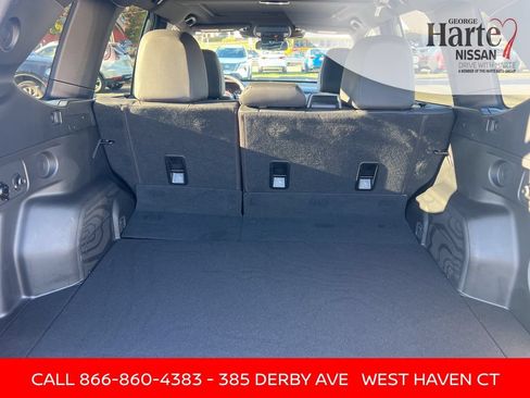 Used 2025 Subaru Forester Limited AWD/4WD image 19