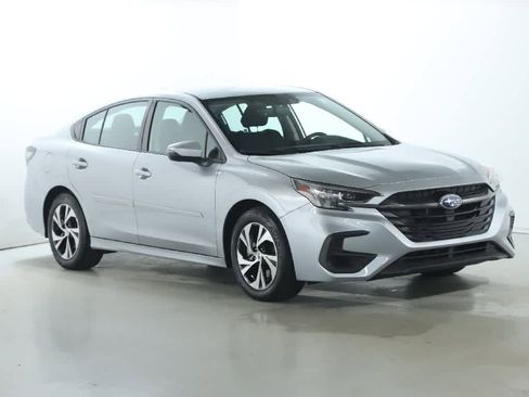 Used 2023 Subaru Legacy Premium image 9