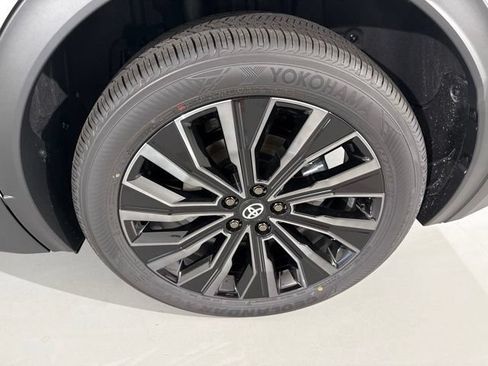 New 2026 Toyota C-HR AWD/4WD image 6