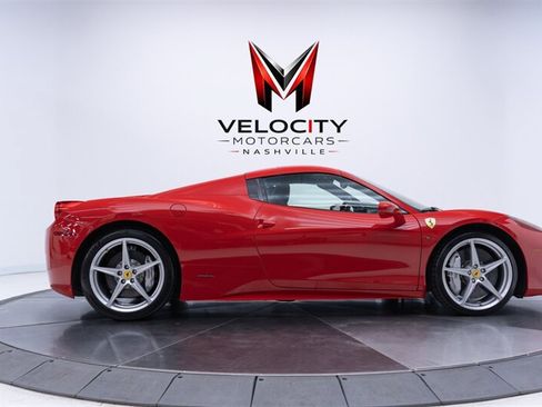 Used 2012 Ferrari 458 Spider RWD image 5