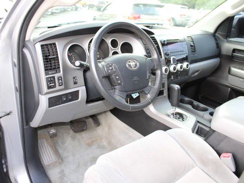 Used 2010 Toyota Sequoia SR5 AWD/4WD image 13