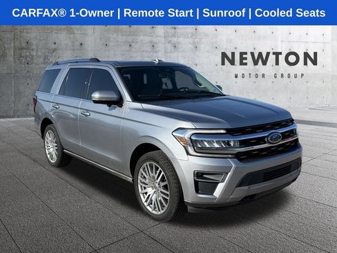 Used 2023 Ford Expedition Limited AWD/4WD image 1
