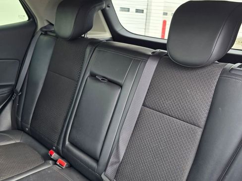 Used 2018 Buick Encore Preferred image 20