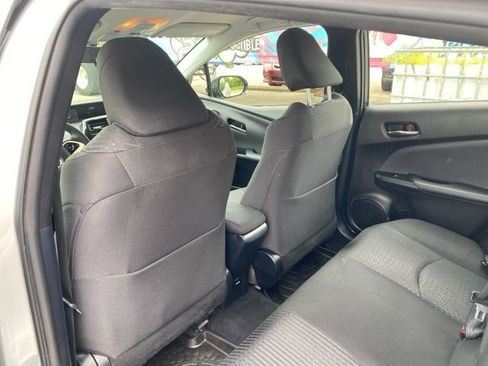 Used 2016 Toyota Prius Two image 16