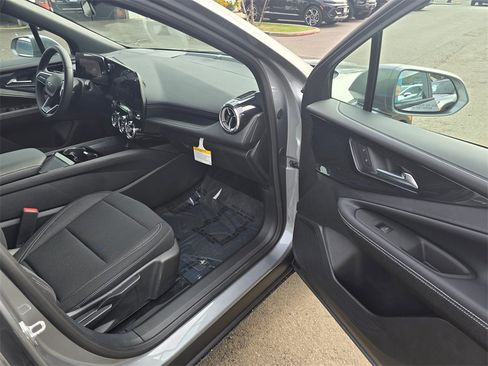 New 2026 Chevrolet Blazer EV LT w/ Midnight/Sport Edition image 12