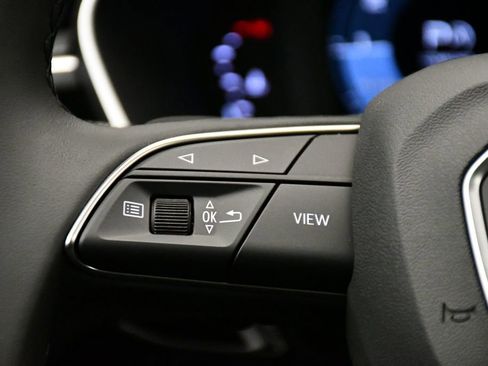 Used 2025 Audi Q3 2.0T Premium Plus w/ Premium Plus Package image 24