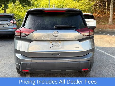Used 2025 Nissan Rogue SV AWD/4WD image 5