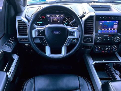 Used 2020 Ford F350 Lariat image 5