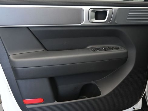 New 2026 Hyundai Santa Fe SE image 25