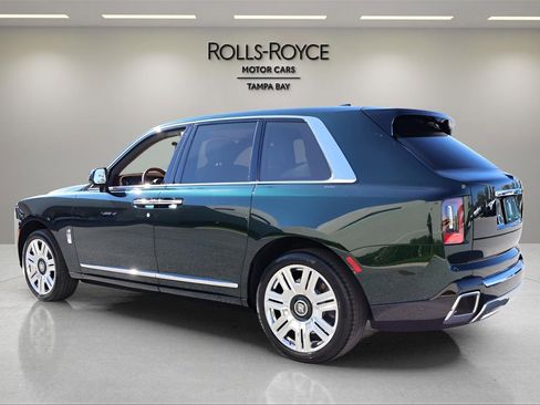 New 2026 Rolls-Royce Cullinan image 5