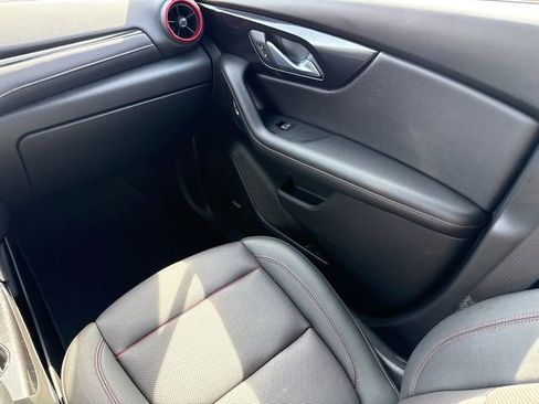 Used 2021 Chevrolet Blazer RS w/ Enhanced Convenience Package image 15