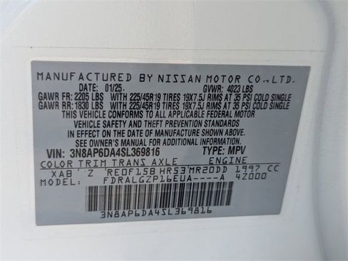 Certified 2025 Nissan Kicks SR image 46