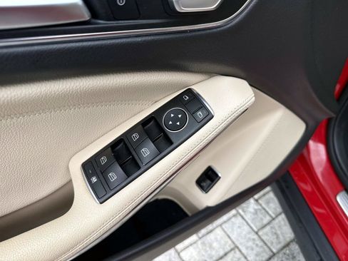 Certified 2019 Mercedes-Benz GLA 250 image 19