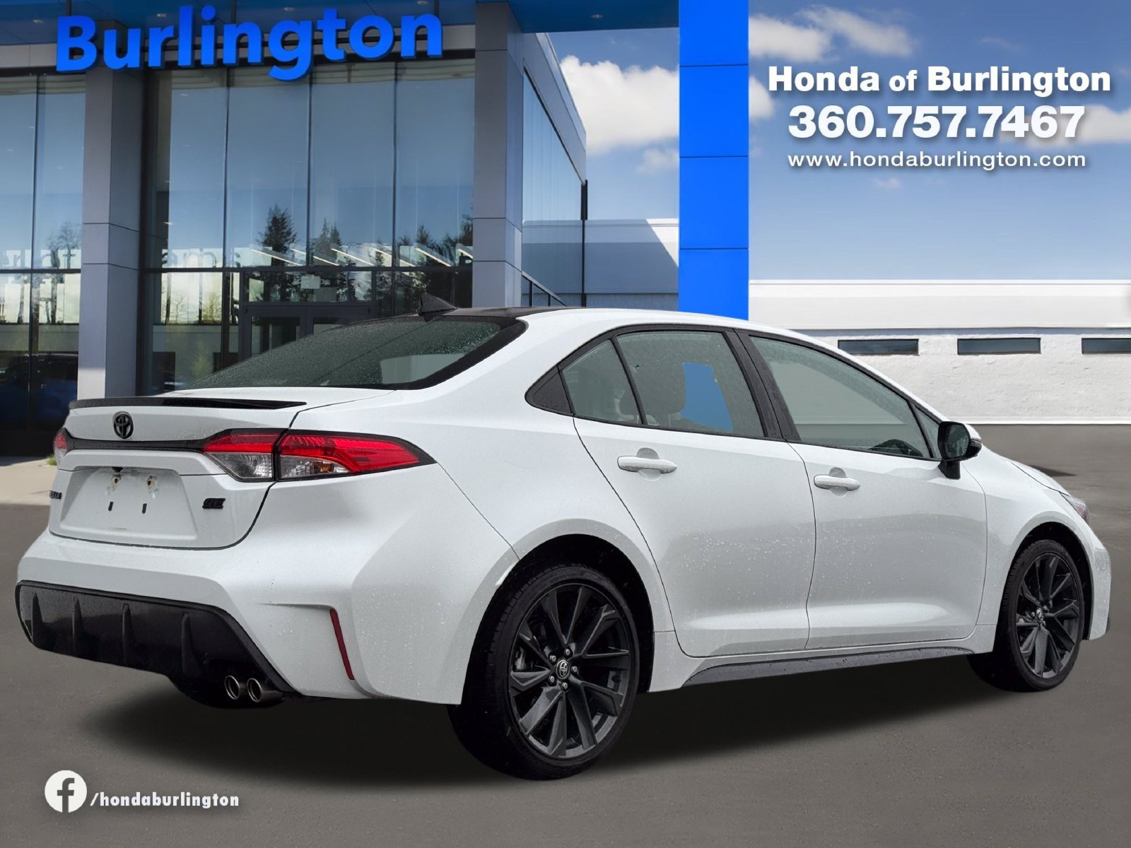 Used 2024 Toyota Corolla SE w/ SE Premium Package FWD image 6