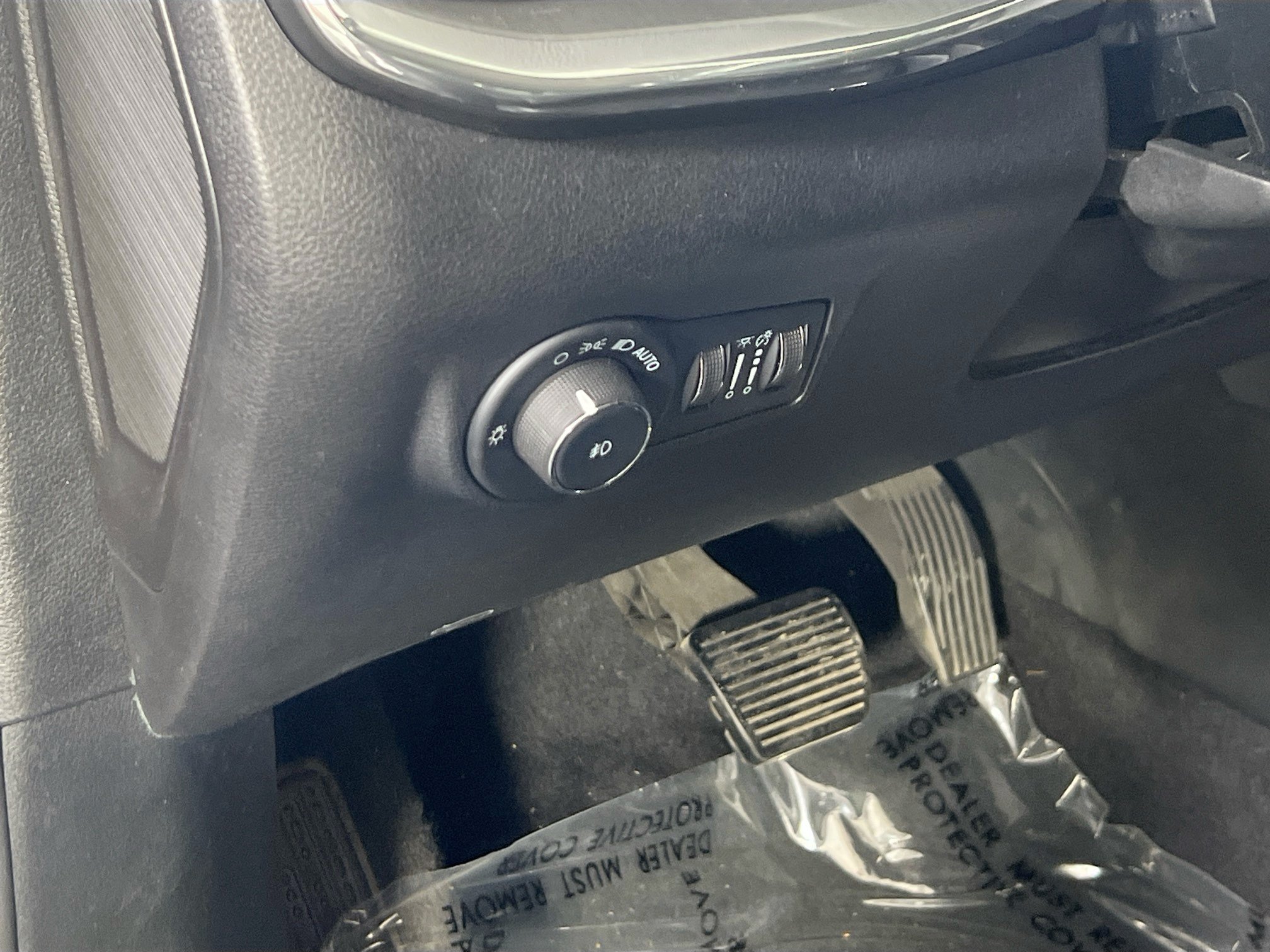 Used 2022 Jeep Compass Limited AWD/4WD image 10