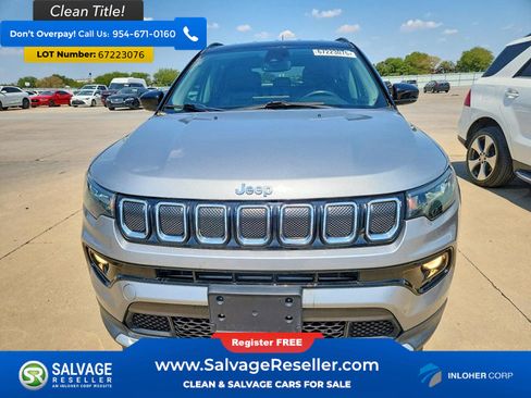 Used 2022 Jeep Compass Limited AWD/4WD image 7