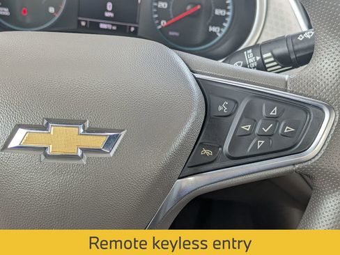 Used 2024 Chevrolet Malibu LT FWD image 19