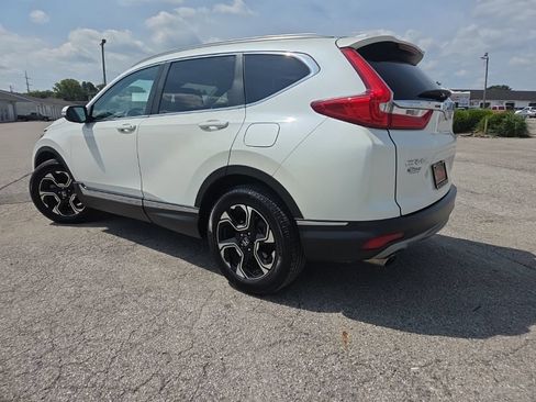 Used 2018 Honda CR-V Touring image 4