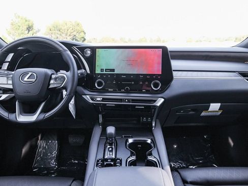 New 2026 Lexus RX 450h AWD image 12