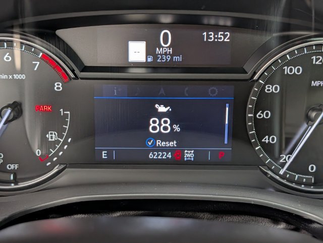 Certified 2023 Cadillac XT5 Sportv AWD/4WD image 19