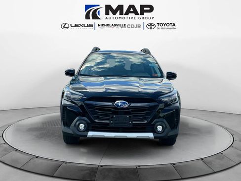 Used 2023 Subaru Outback Limited AWD/4WD image 8