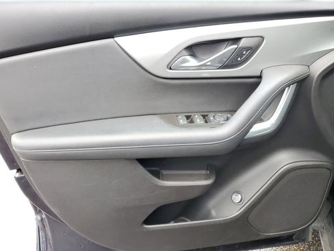 Used 2020 Chevrolet Blazer LT image 21