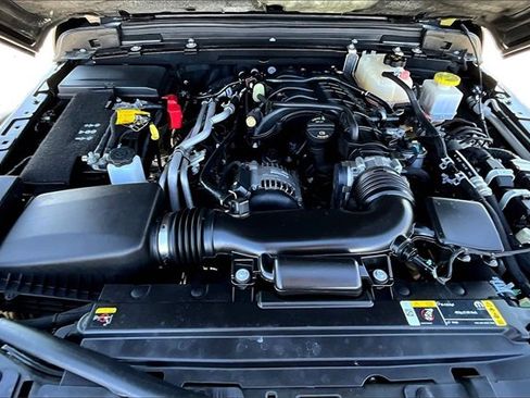 Used 2022 Jeep Gladiator Mojave w/ LED Lighting Group image 9