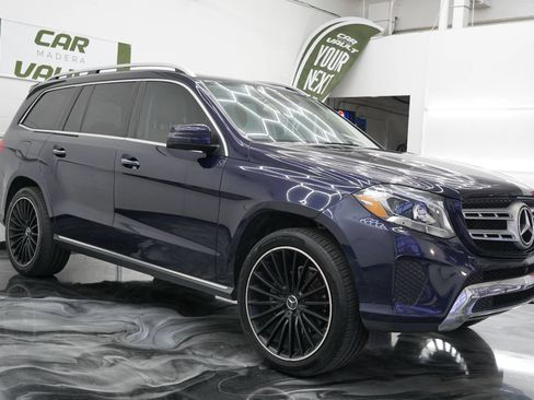 Used 2018 Mercedes-Benz GLS 450 4MATIC image 3