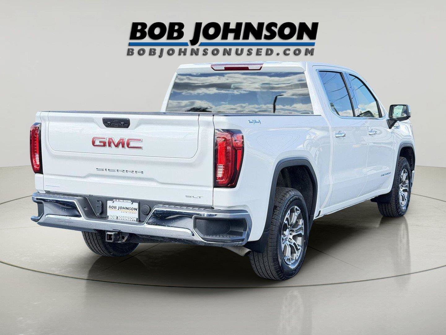 Used 2025 GMC Sierra 1500 SLT AWD/4WD image 9