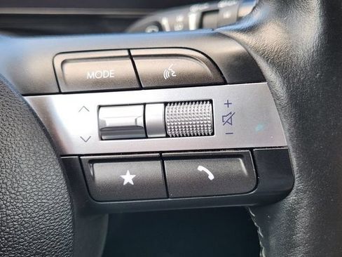 Used 2024 Hyundai Kona SEL FWD image 29