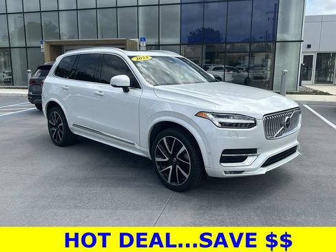 Used 2023 Volvo XC90 B6 Plus w/ Protection Package Premier AWD/4WD image 5